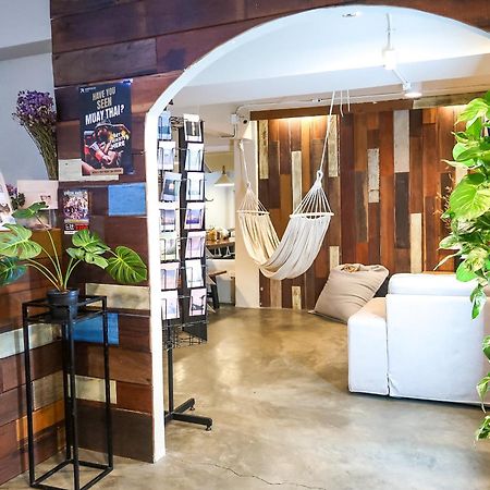 Qilombo Hostel Silom - Hq 曼谷 外观 照片